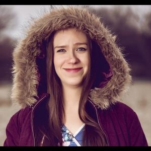 Meet your Posher, Kaitlin